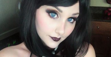 Angie Griffin Goth Kitchen Girl