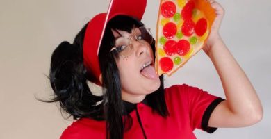 LovelySpaceKitten - Pizza Thot Tips Please
