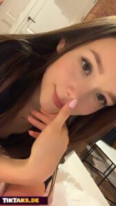 Ellieleen August Onlyfans XXX