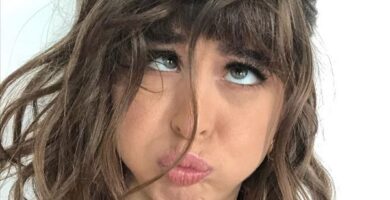 Riley Reid XXX