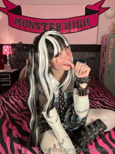 Belle delphine - Frankie Stein Onlyfans XXX
