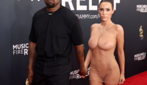 [VIDEO] Bianca Censori GRAMMYS