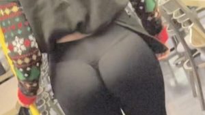 Mesera culona cometrapo