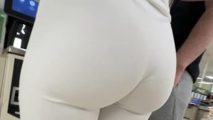 Culazo de blanco bien parado