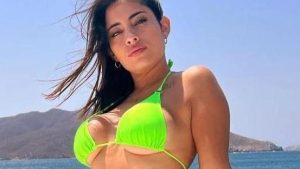 Paula rojas bikini