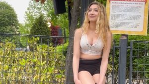 Linda flaca culito en calzas y vpl