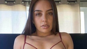Sofia, 30 age - lastname