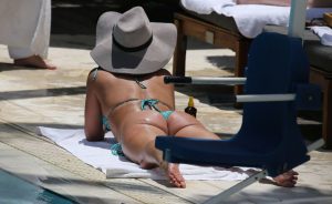 Britney Spears Sexy Bikini (59 Photos)