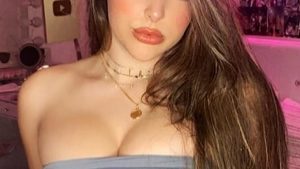 kendall vertes - tits, bra, boobs