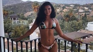 Alexandra Cane Sexy