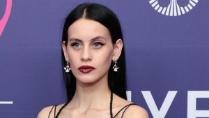 Milena Smit Sexy In Venice