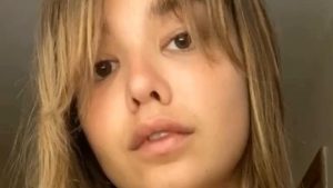 APORTE - Ella es Maria - Atragantarse con su dildo