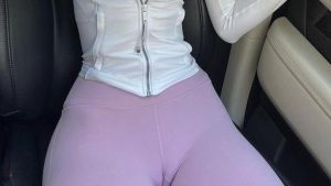 cameltoe 1